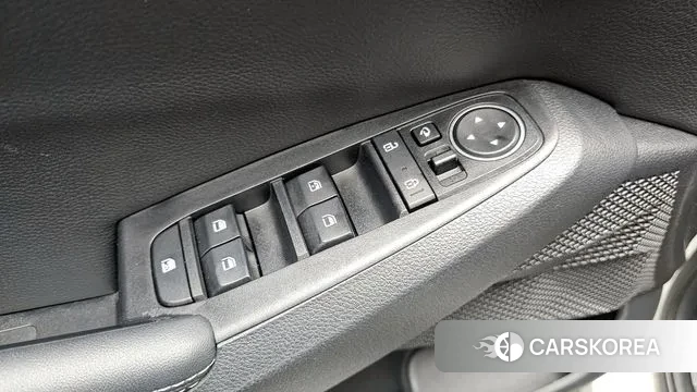 Kia Seltos 2022 Белый из Кореи, фото 5