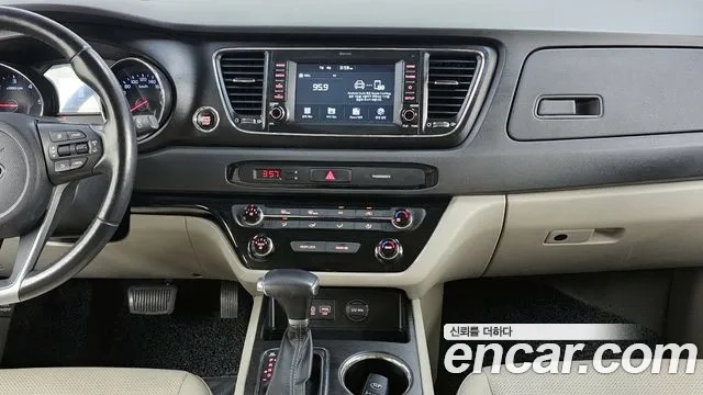 Kia The New Carnival 2018 Черный из Кореи, фото 5