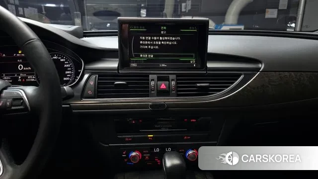 Audi New A6 2018 Серебристо-серый из Кореи, фото 5