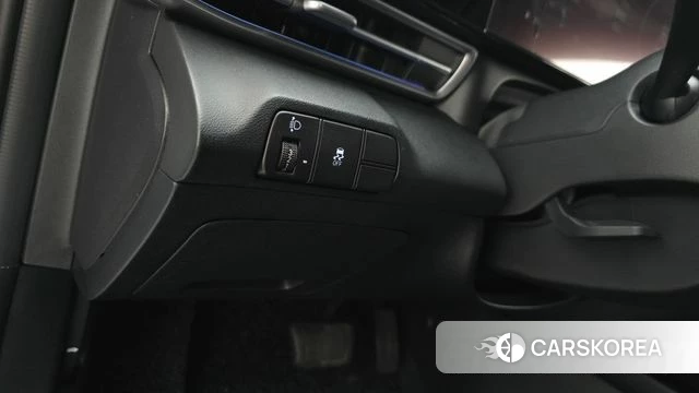 Hyundai The New Avante (CN7) 2023 Белый из Кореи, фото 5