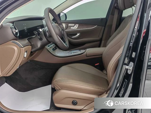 Mercedes-Benz E-class 2023 Черный из Китая, фото 5