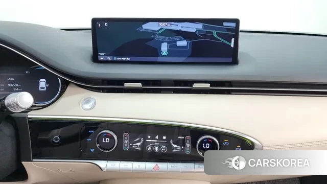 Genesis GV70 2021 Белый из Кореи, фото 5