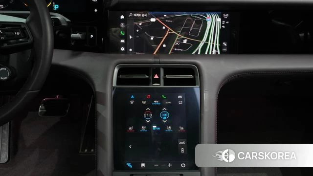 Porsche Taycan 2023 Розовый из Кореи, фото 5