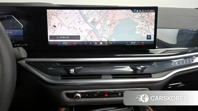 BMW X6 (G06) 2025 Черный из Кореи, фото 5