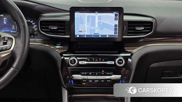 Ford Explorer 6th Generation 2023 Белый из Кореи, фото 5