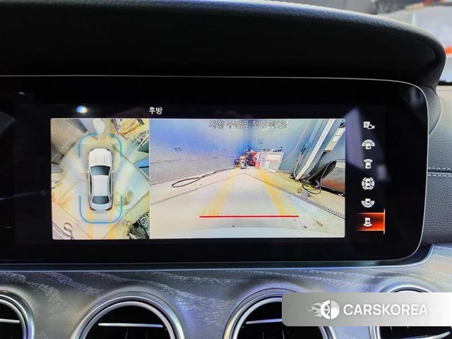 Mercedes-Benz E-Class W213 2022 Белый из Кореи, фото 5