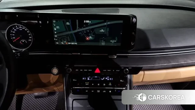 Kia Carnival 4th generation 2023 Белый из Кореи, фото 5