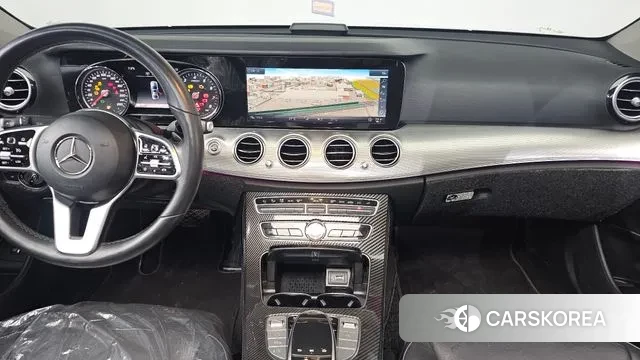 Mercedes-Benz E-Class W213 2019 Белый из Кореи, фото 5