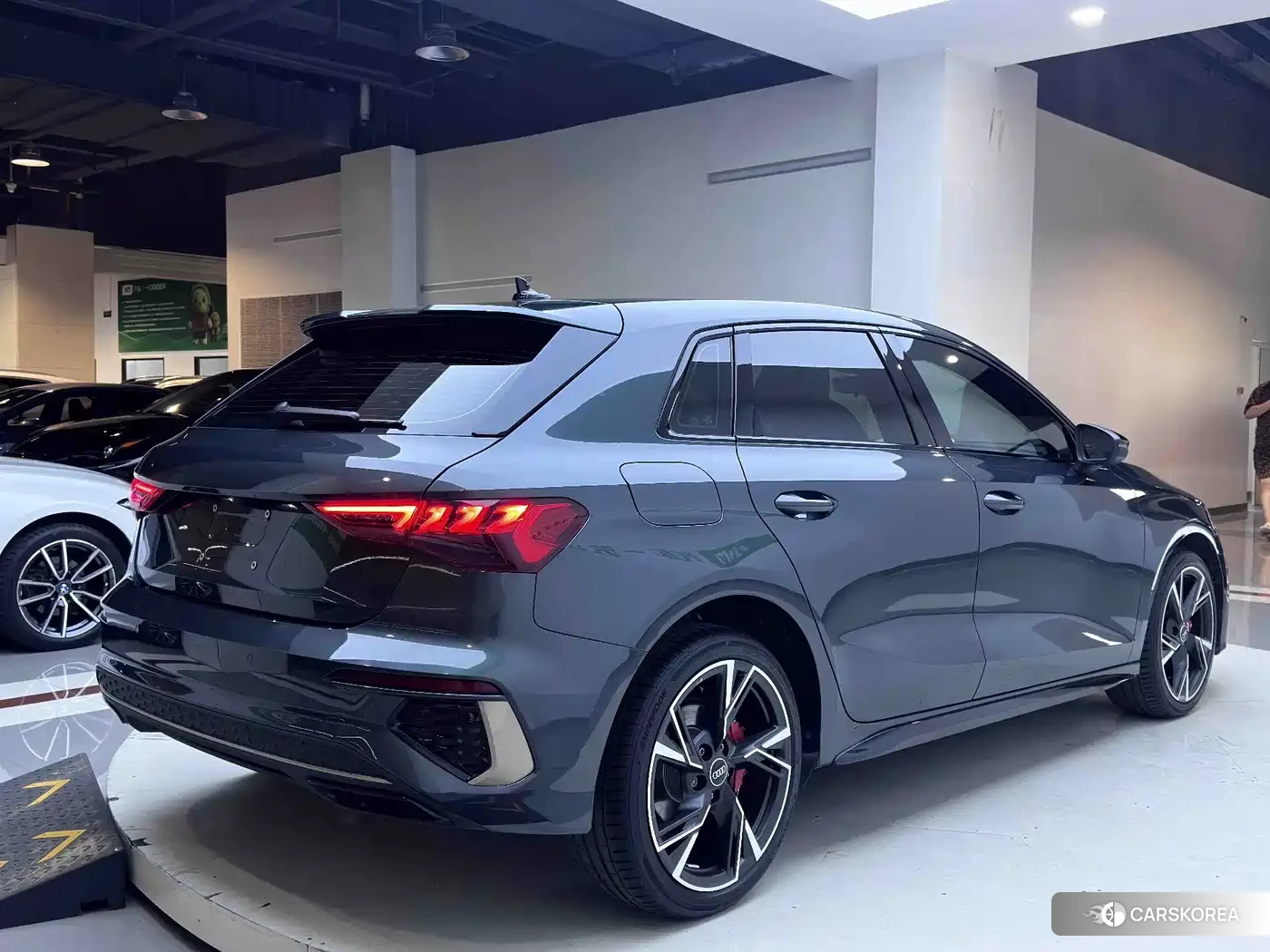 Audi A3 2023 Зеленый из Китая, фото 6