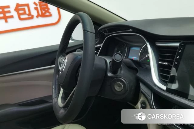 Buick Yinglang 2019 Белый из Китая, фото 5