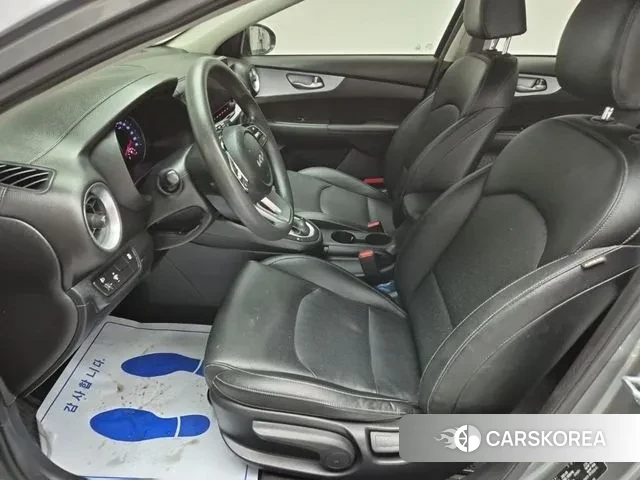 Kia The New K3 2nd generation 2021 Серый из Кореи, фото 5