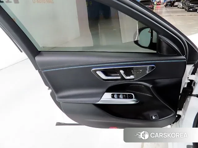 Mercedes-Benz E-Class W214 2024 Белый из Кореи, фото 5