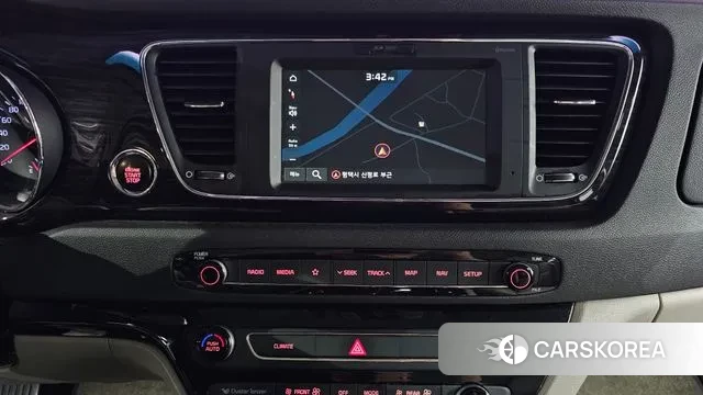 Kia The New Carnival 2019 Белый из Кореи, фото 5