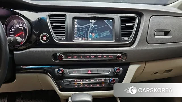 Kia All New Carnival 2018 Белый из Кореи, фото 5