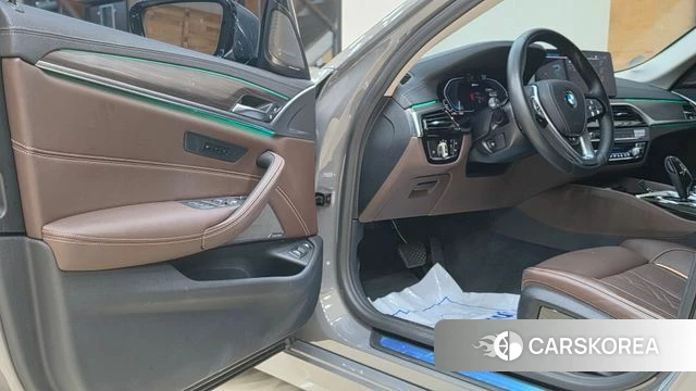 BMW 5 Series (G30) 2020 Серый из Кореи, фото 5