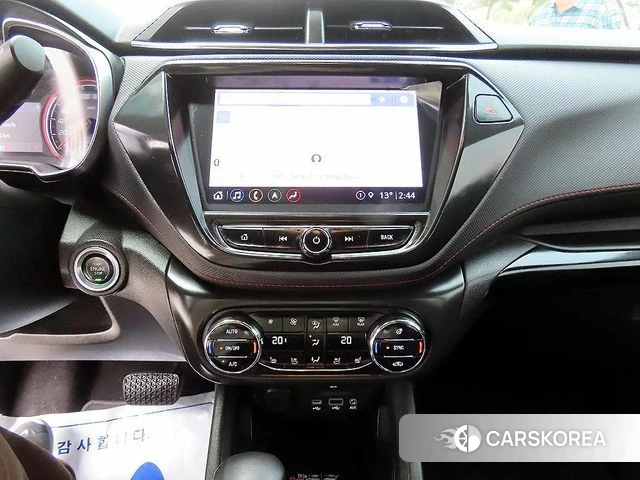 Chevrolet (GM Daewoo) Trailblazer 2022 Белый из Кореи, фото 5