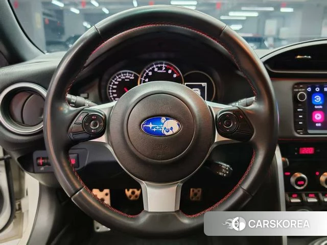 Subaru BRZ 2019 Белый из Китая, фото 5