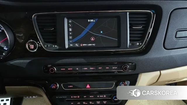 Kia The New Carnival 2019 Белый из Кореи, фото 5