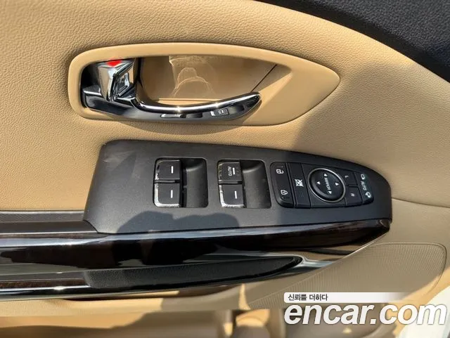 Kia The New Carnival 2020 Белый из Кореи, фото 5