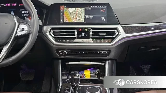 BMW 3 Series (G20) 2022 Белый из Кореи, фото 5