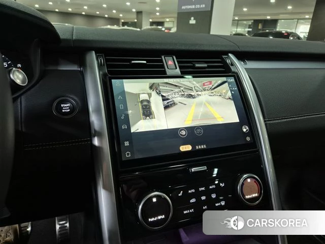 Land Rover Discovery 5 2025 Черный из Кореи, фото 5