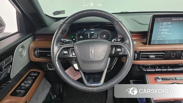 Lincoln Aviator 2nd generation 2021 Белый из Кореи, фото 5