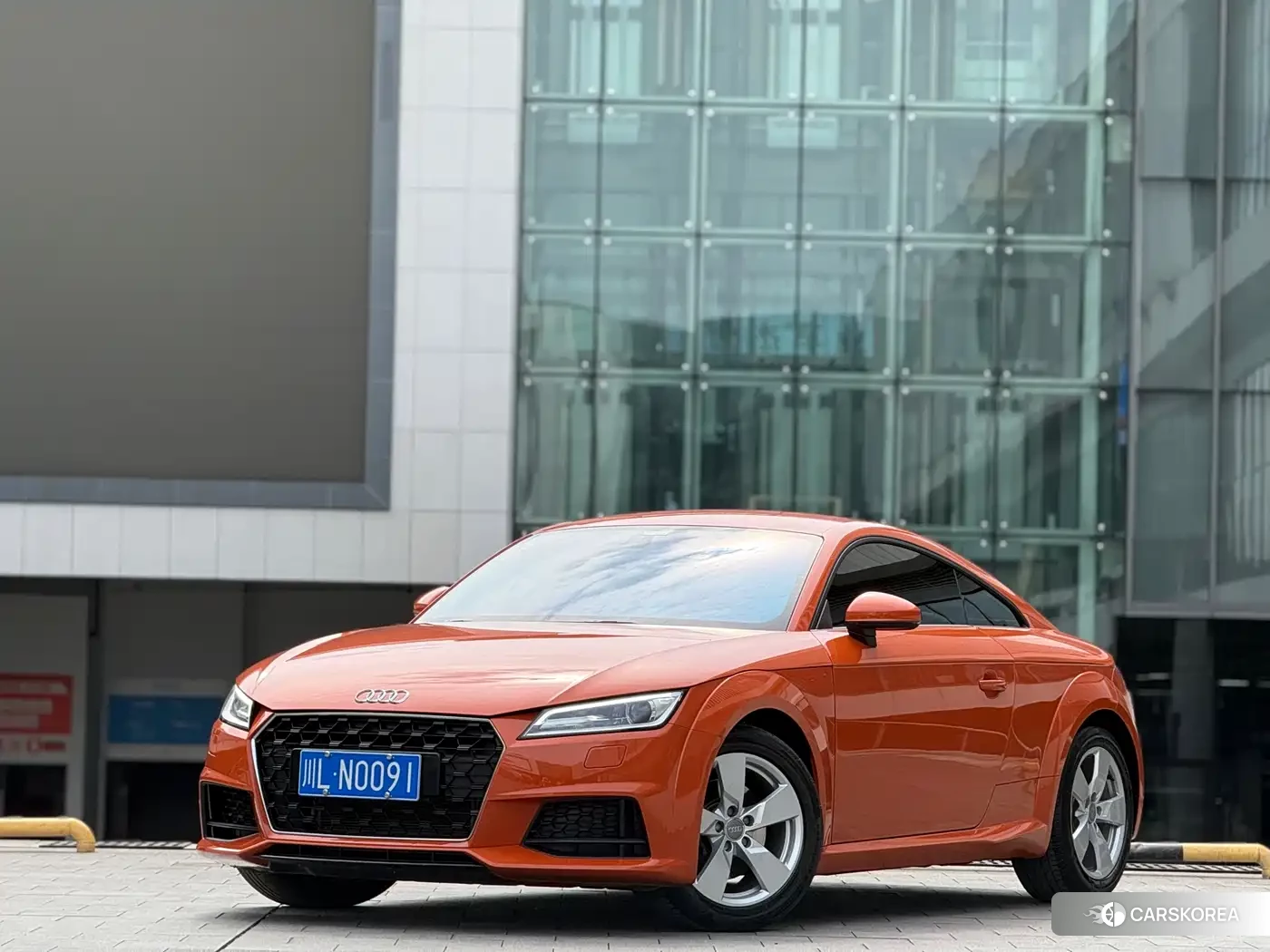 Audi TT 2024 Yellow/orange из Китая, фото 5