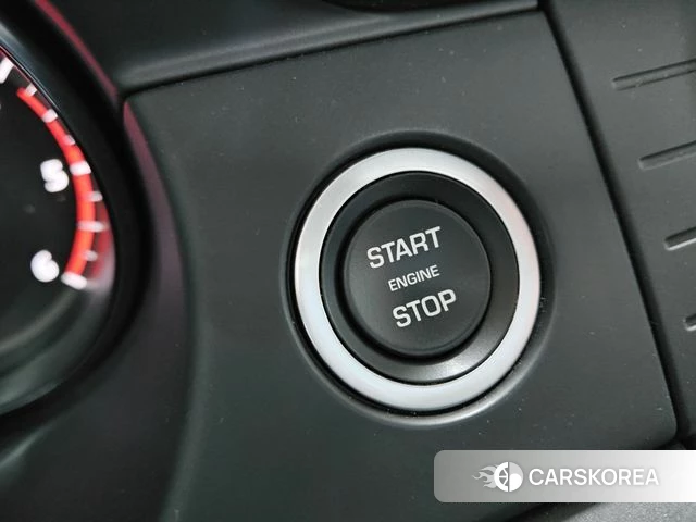 Land Rover Discovery Sports 2019 Белый из Кореи, фото 5