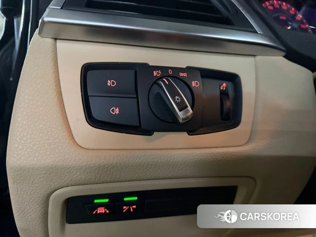 BMW 3 Series (F30) 2018 Серый из Кореи, фото 5