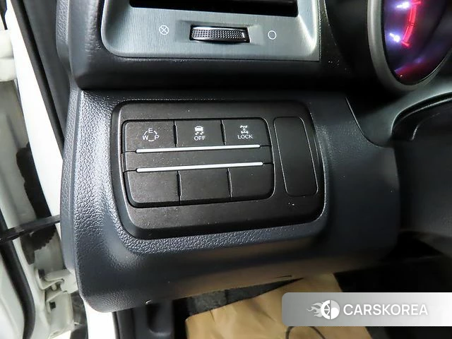 Ssangyong Tivoli Armor 2018 Белый из Кореи, фото 5