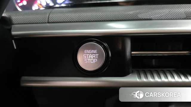 Kia K5 3rd generation 2022 Белый из Кореи, фото 5