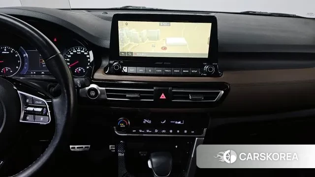 Kia Seltos 2019 Белый двухцветный из Кореи, фото 5