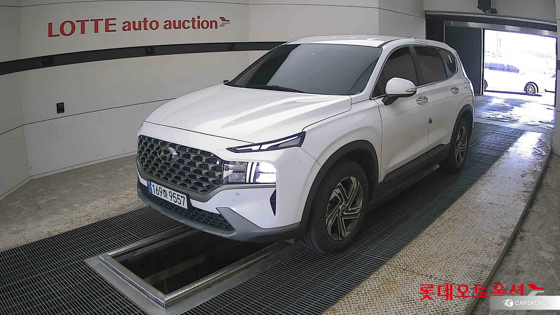 Hyundai Santa Fe 2022 Creamy White Pearl (optional) из Кореи, фото 5