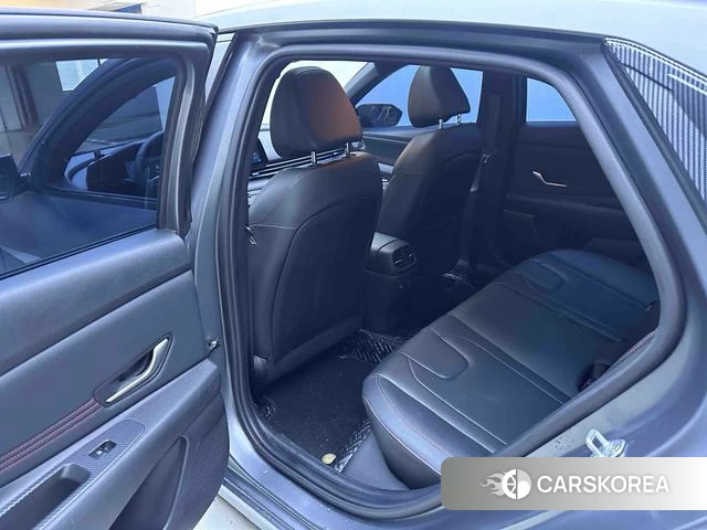 Hyundai Elantra 2023 Темно-серый из Китая, фото 5