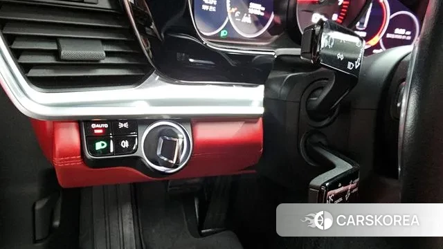 Porsche Panamera (971) 2018 Белый из Кореи, фото 5