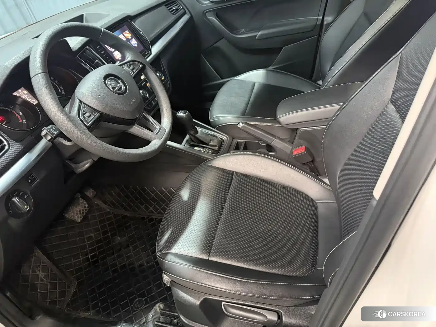 Skoda Kamiq 2022 Белый из Китая, фото 5