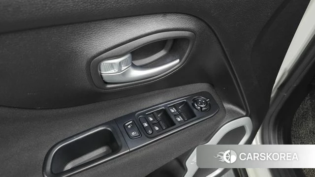 Jeep Renegade 2019 Белый из Кореи, фото 5
