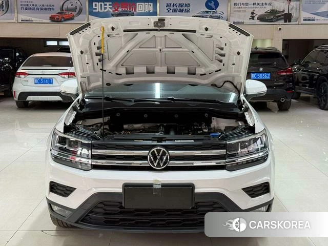 Volkswagen Tuyue 2022 Белый из Китая, фото 5