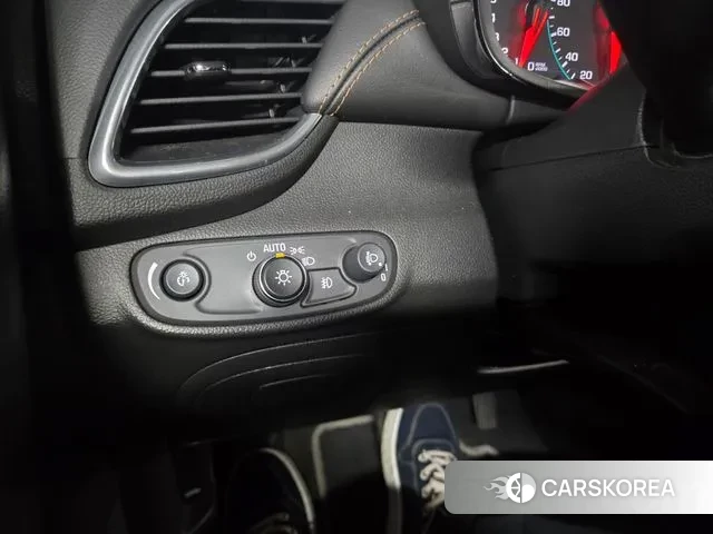 Chevrolet (GM Daewoo) The New Trax 2019 Черный из Кореи, фото 5