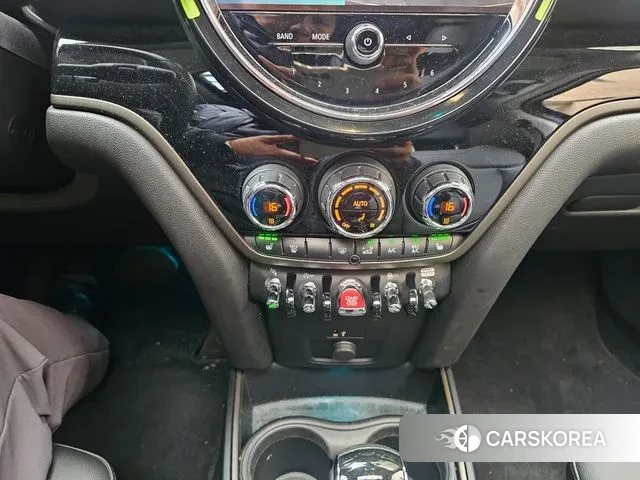 Mini Cooper D Countryman 2022 Черный из Кореи, фото 5