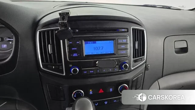 Hyundai The New Grand Starex 2018 Черный из Кореи, фото 5