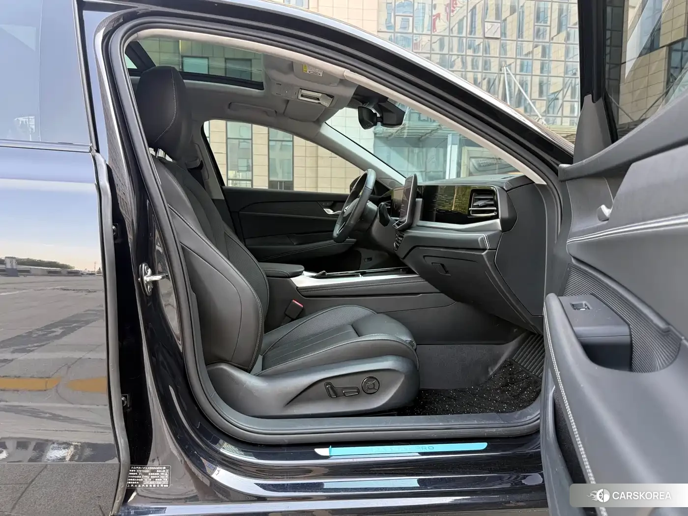 Volkswagen Passat 2024 Черный из Китая, фото 5