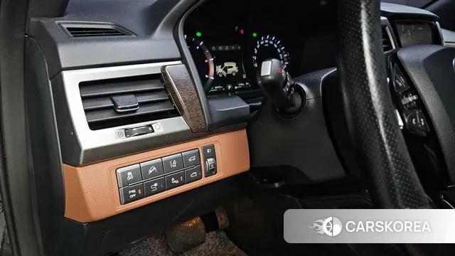 Ssangyong G4 Rexton 2019 Черный из Кореи, фото 5