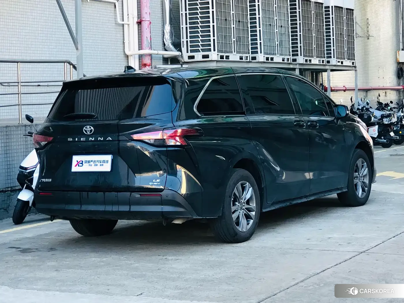 Toyota Sienna 2026 Черный из Китая, фото 5
