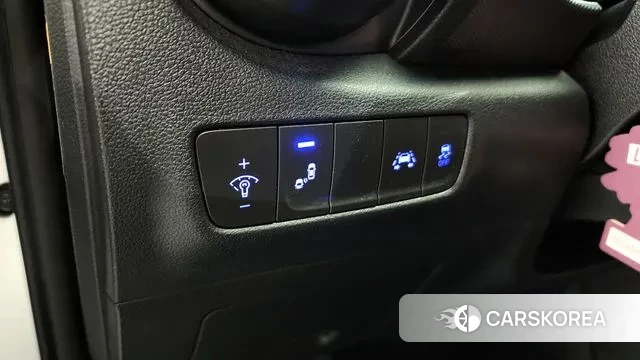 Hyundai Kona 2020 Белый из Кореи, фото 5