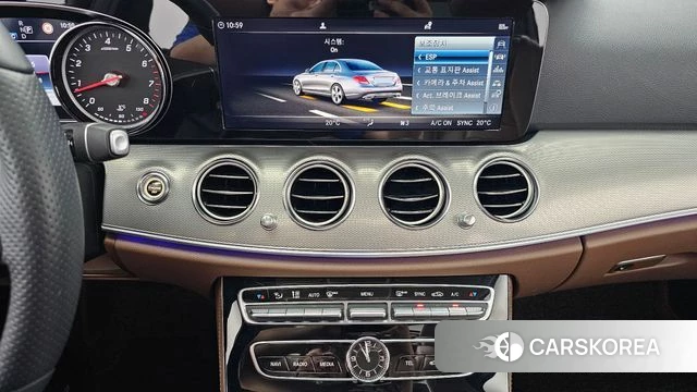 Mercedes-Benz E-Class W213 2018 Белый из Кореи, фото 5