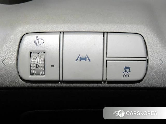 Hyundai Avante (CN7) 2020 Серебряный из Кореи, фото 5