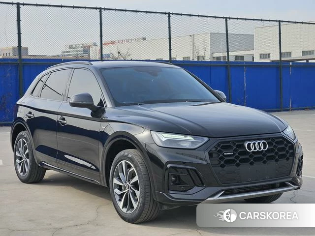 Audi Q5L 2023 Черный из Китая, фото 5
