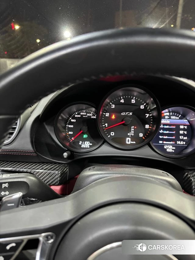 Porsche 718 Boxster 2021 Красный из Кореи, фото 5