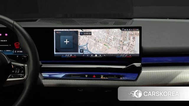 BMW 5 Series (G60) 2025 Серый из Кореи, фото 5